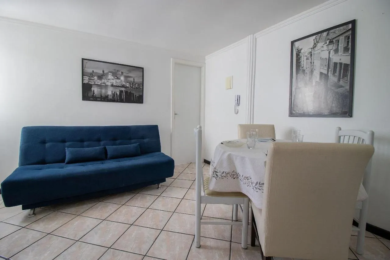 Clr81 - Calcadao, 1 Dorm Climatizado, Garagem Apartment Balneario Camboriu